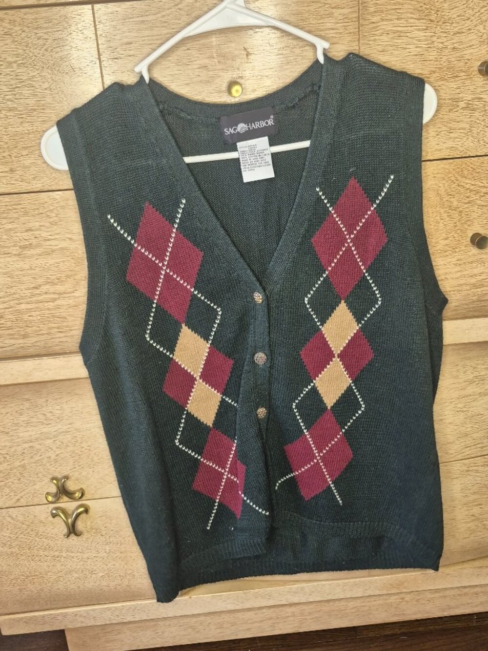 knitted vest